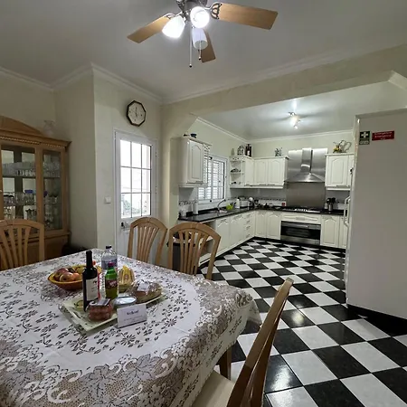 Casa Neves * Arco da Calheta (Madeira)