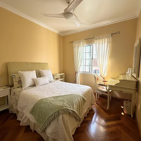 Casa Neves Daire Arco da Calheta (Madeira)