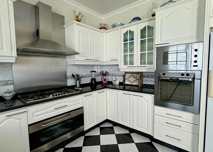 Casa Neves Arco da Calheta (Madeira)