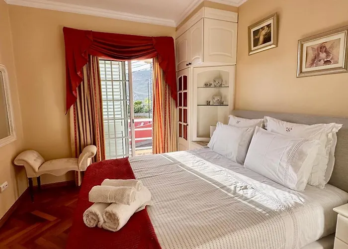 Casa Neves Daire Arco da Calheta (Madeira)